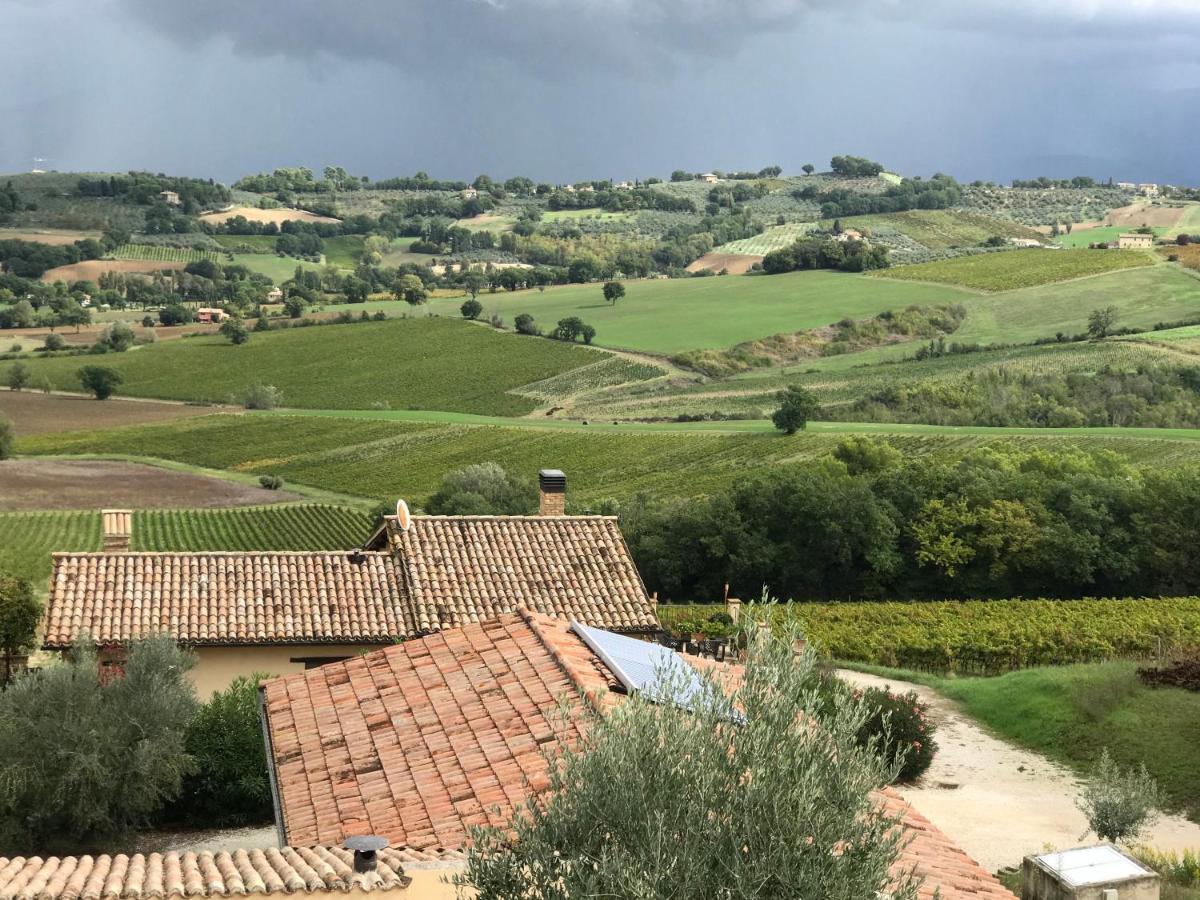 Genius Loci Country Inn Bevagna Buitenkant foto