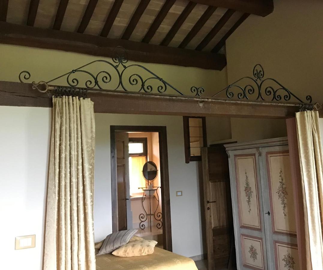 Genius Loci Country Inn Bevagna Buitenkant foto