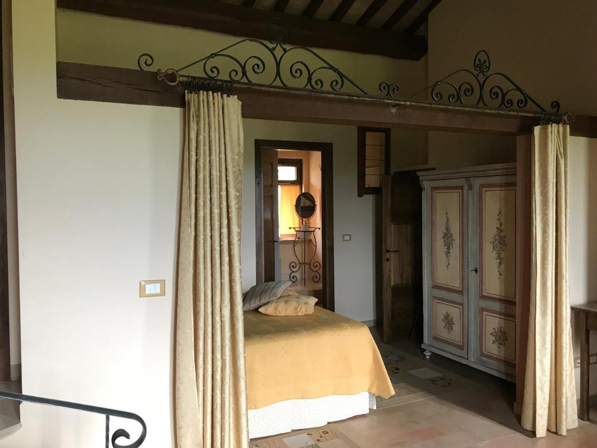 Genius Loci Country Inn Bevagna Buitenkant foto