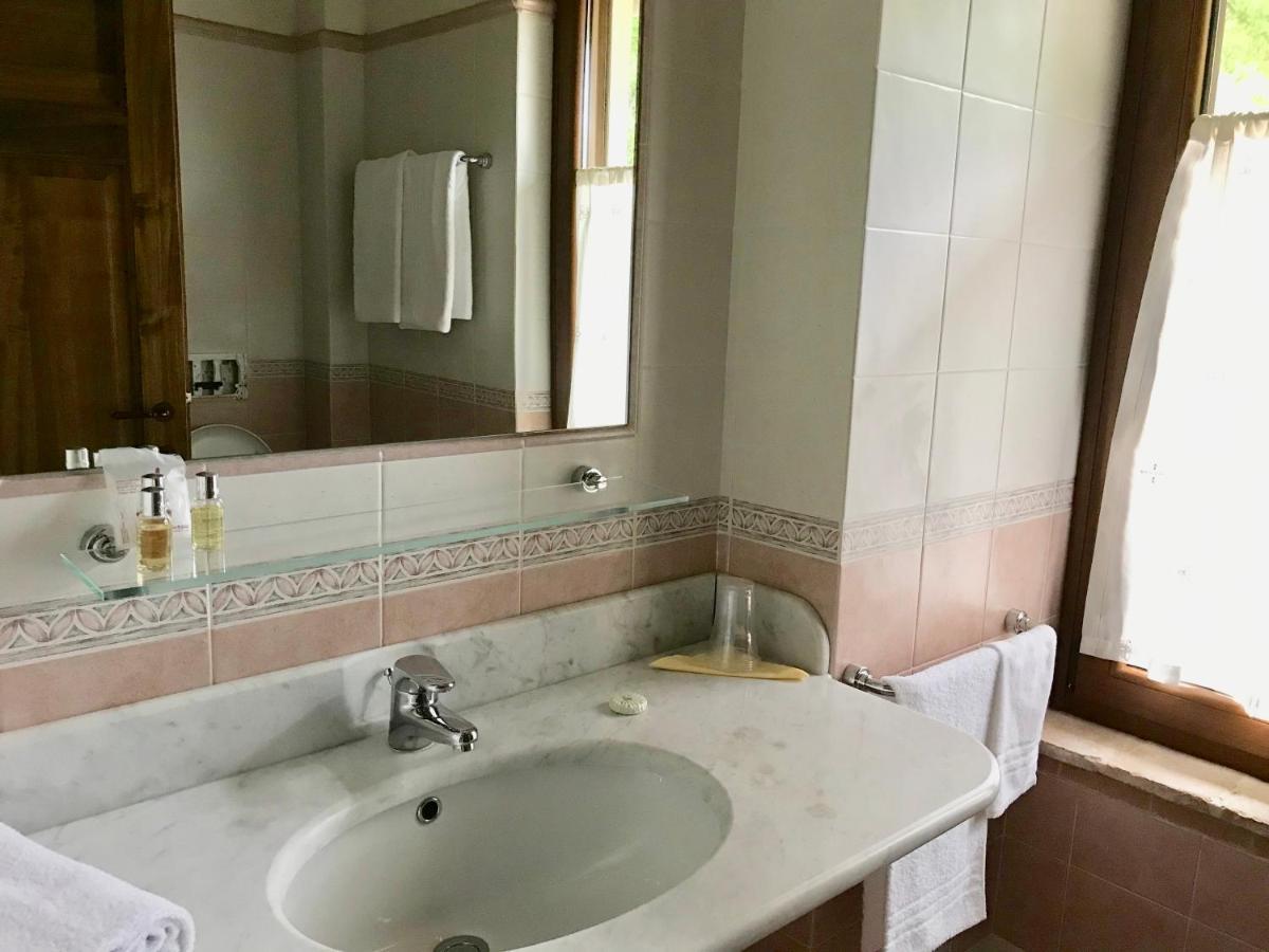 Genius Loci Country Inn Bevagna Buitenkant foto