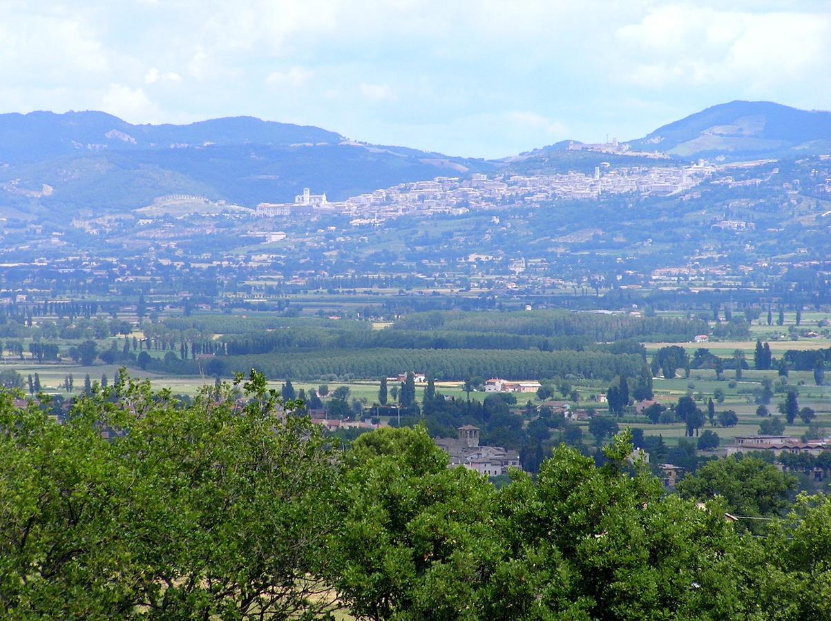 Genius Loci Country Inn Bevagna Buitenkant foto