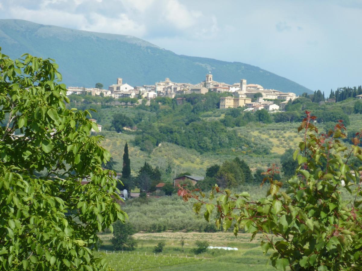 Genius Loci Country Inn Bevagna Buitenkant foto