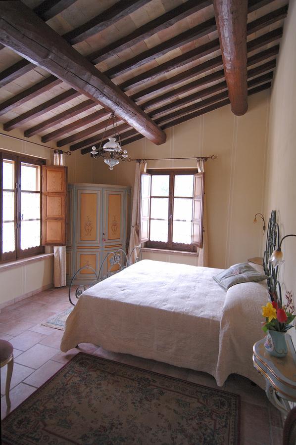 Genius Loci Country Inn Bevagna Buitenkant foto