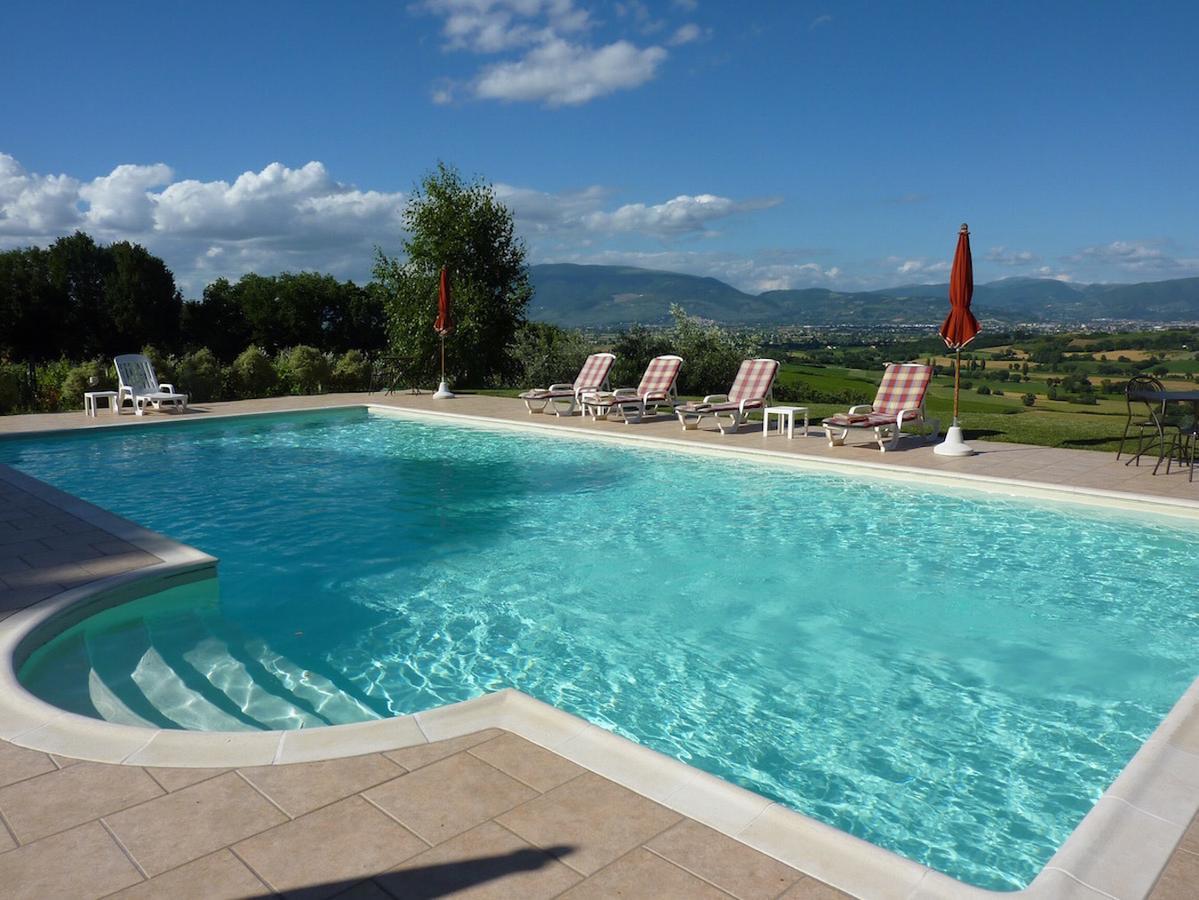 Genius Loci Country Inn Bevagna Buitenkant foto