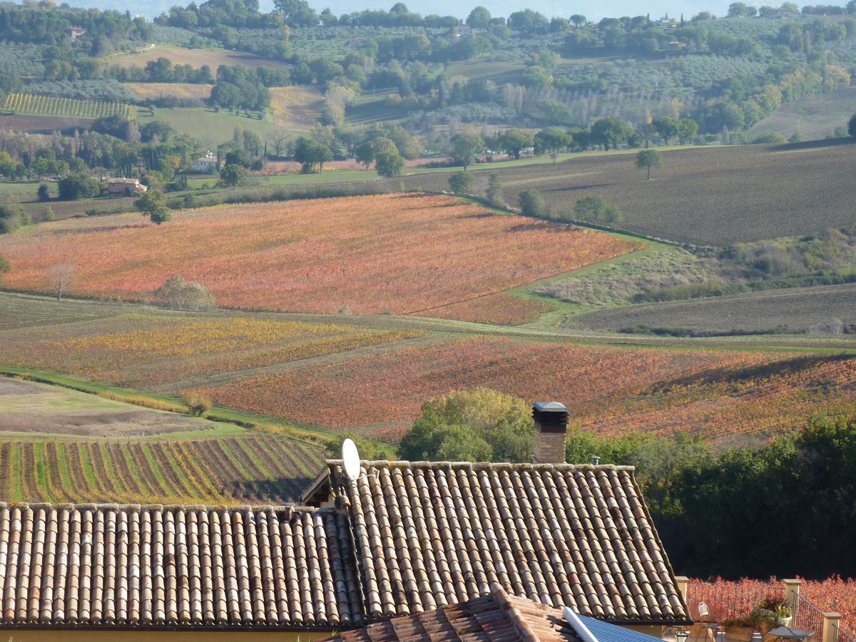 Genius Loci Country Inn Bevagna Buitenkant foto